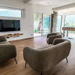 Villa Breva - *